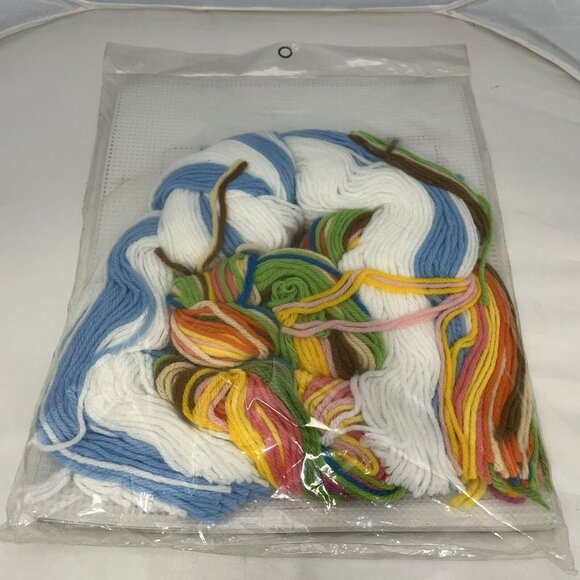 Vintage 1980 Dimensions Needlepoint Kit 2170 Baby Frame Birth Record Sealed - Picture 7 of 15